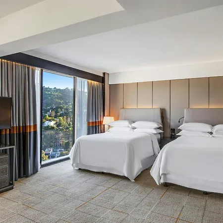 Sheraton Universal Los Angeles Exterior photo